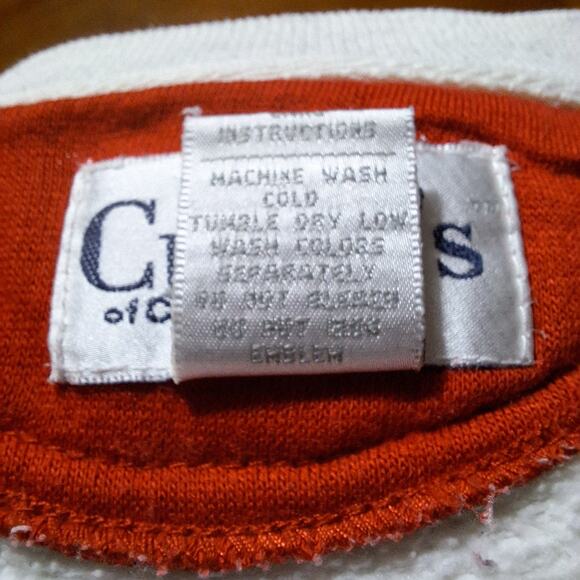 Cuffy's of Cape Cod baseball World Series graphic sweatshirt - Picture 11 of 11